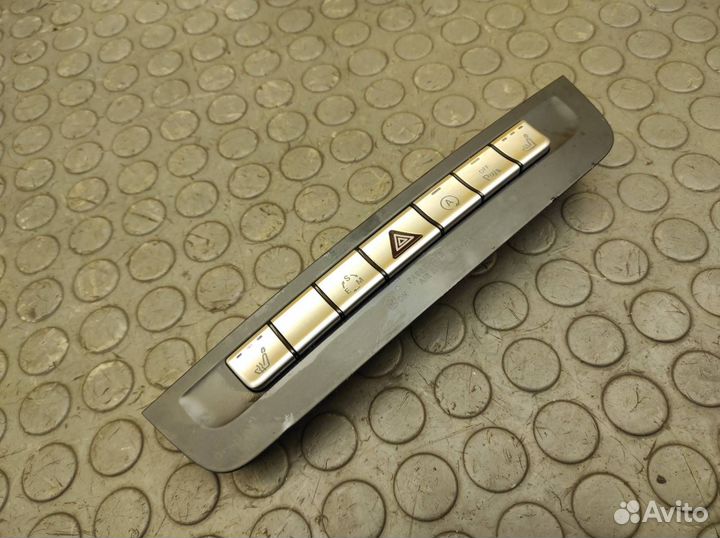 Блок кнопок Mercedes-Benz B 180 W246 M270.910 1.6