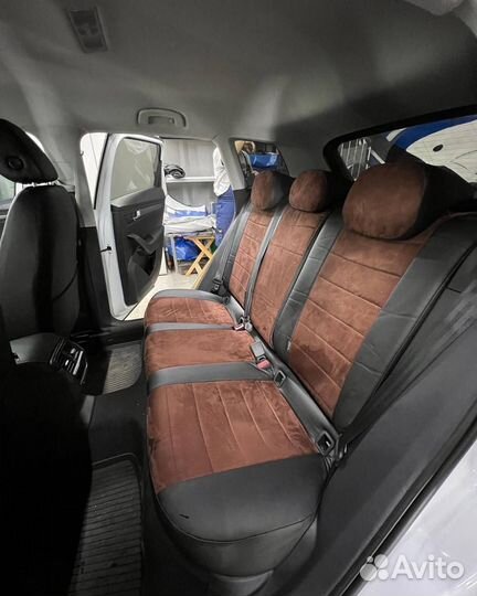 Авточехлы из алькантары Skoda Karoq