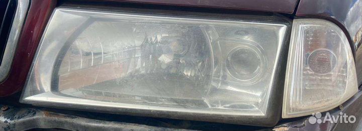 Фара Skoda Octavia Tour A4