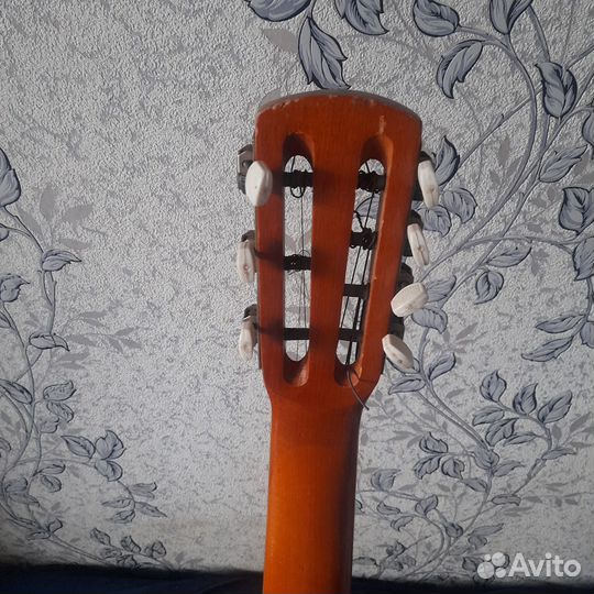 7 струнная гитара