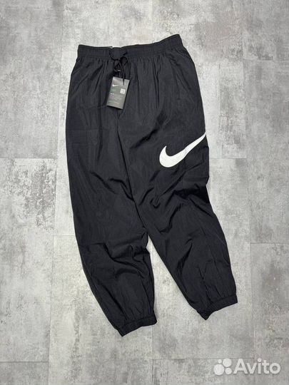 Спортивные штаны Nike