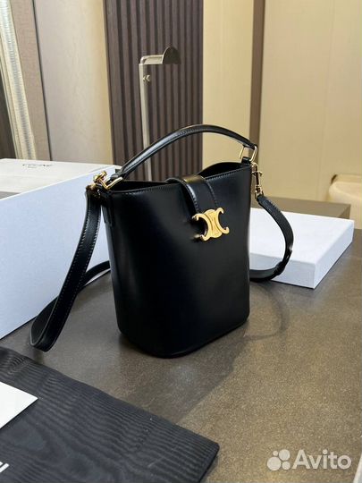 Сумка с ручкой Celine натуральная кожа чёрная