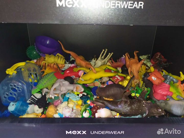 Игрушки
