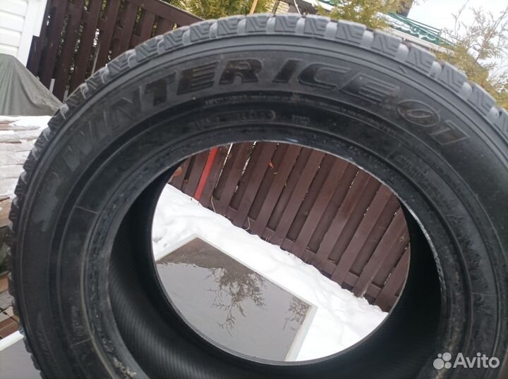Dunlop SP Winter Ice 02 225/65 R17