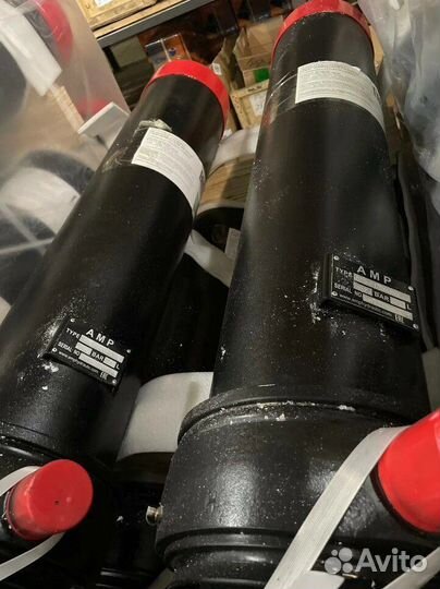 Гидроцилиндр подъема кузова на полуприцеп Wielton