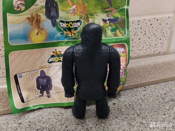 Игрушка из киндер сюрприза макси(Kinder Maxi)