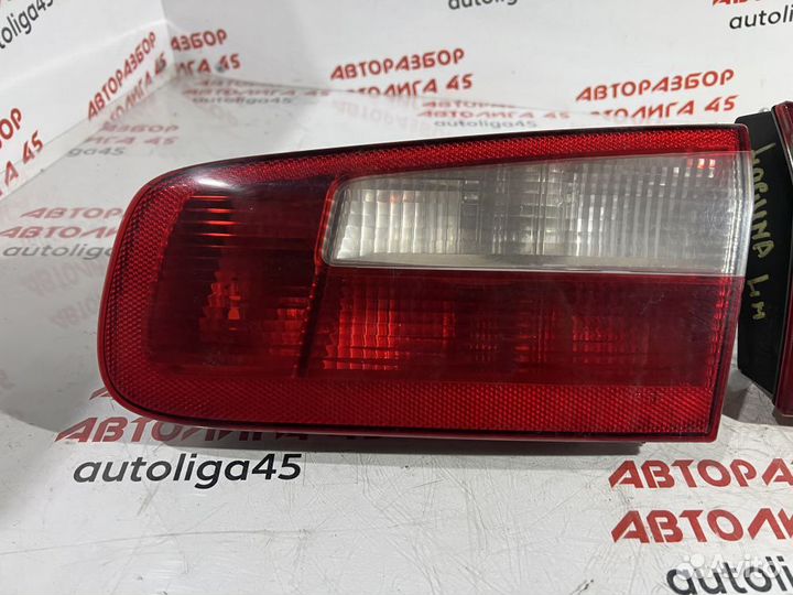 Фонарь в крышку багажника Renault Laguna 2