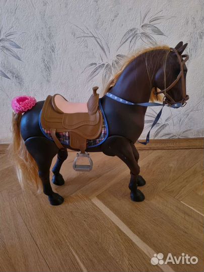 Игрушка лошадь большая