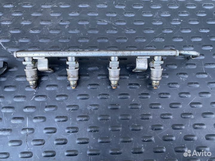 Рейка топливная (рампа) Mitsubishi Lancer X (2007—