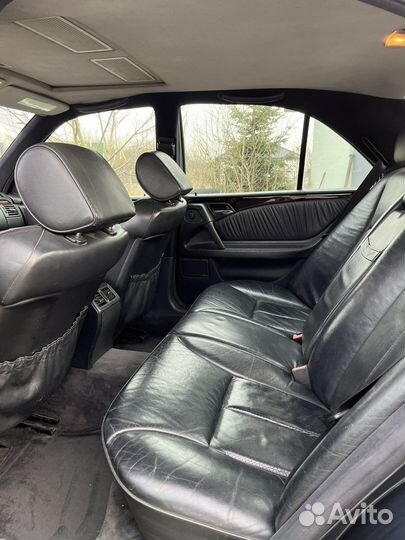 Mercedes-Benz E-класс 3.0 AT, 1996, 300 000 км
