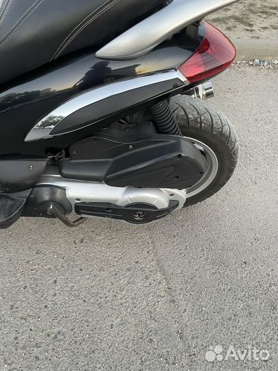 Piaggio beverly 500