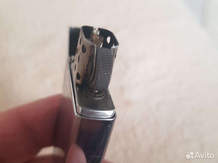Зажигалка zippo slim оригинал. Без торга