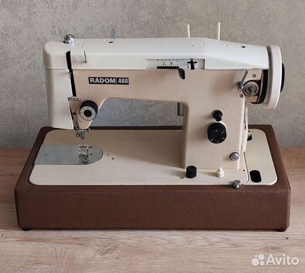 Швейная Зигзаг - машина 