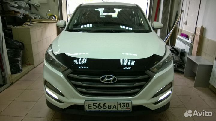 Ветровики дверей (Classic полупрозрачный) Hyundai Tucson