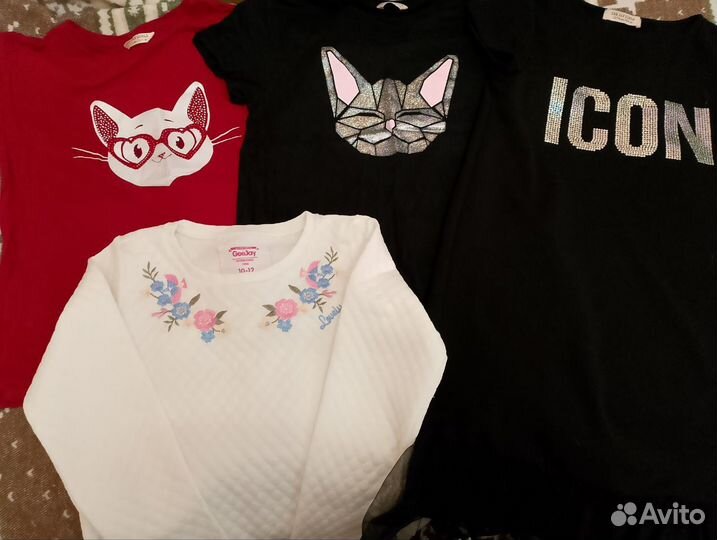 Отдам бесплатно детские вещи на девочку 10-14 лет