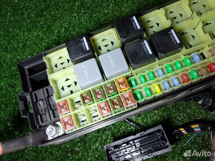 Блок предохранителей Land Rover Range Rover Sport