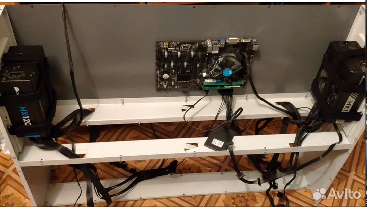 Закрытый корпус на 12 видеокарт для майнинга