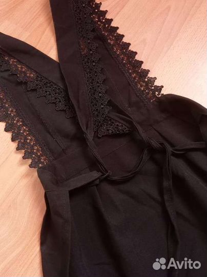 Школьный фартук черный