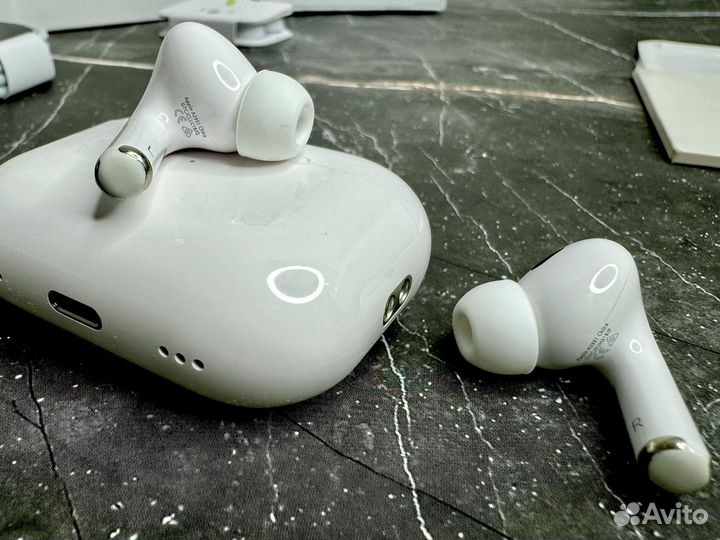 Airpods pro 2 с шумоподавлением новые