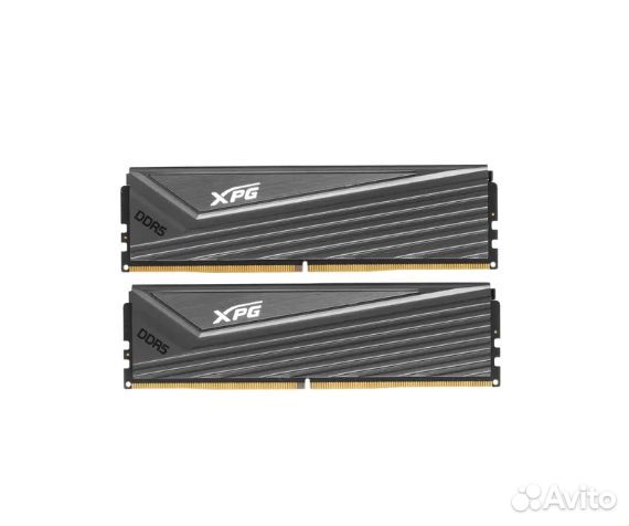 Adata 32Gb (AX5U6000C3016G-dccagy)