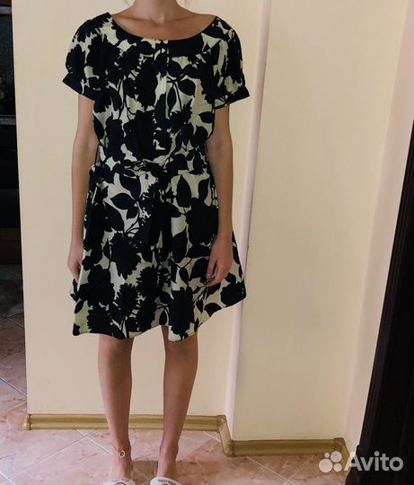 Платье Moschino