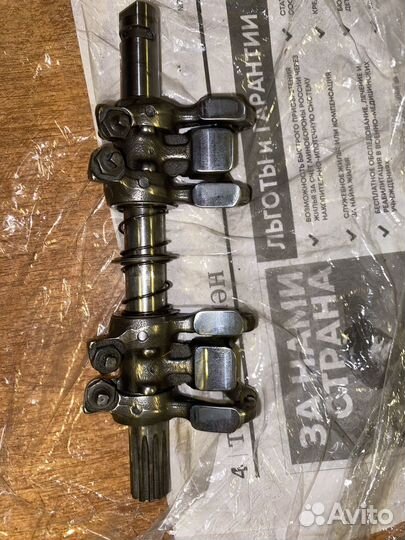 Клапанный рокер Suzuki Bandit 400