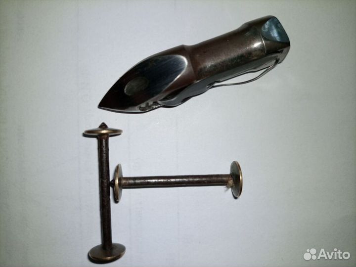 Челнок Пуля от швейной машины Зингер