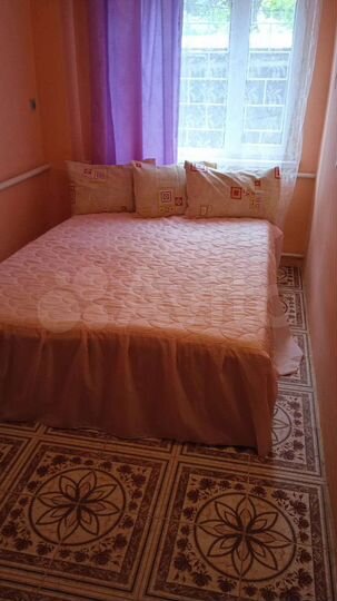 Комната 10 м² в 7-к., 2/2 эт.