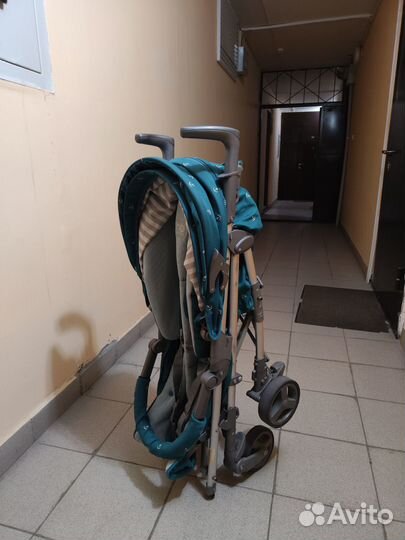 Прогулочная коляска-трость