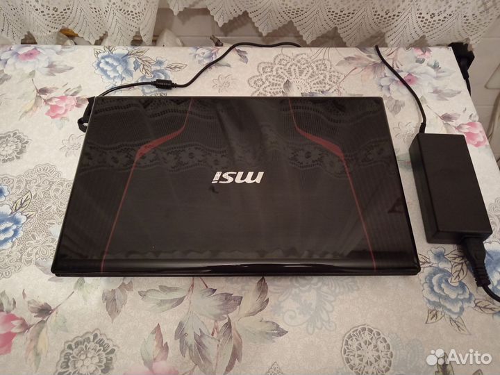 Игровой ноутбук msi 17 3