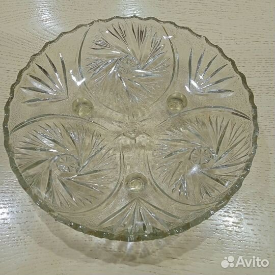 Ваза для фруктов на ножках СССР д. 21 см