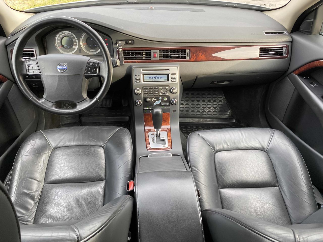 Volvo S80: фото владельца