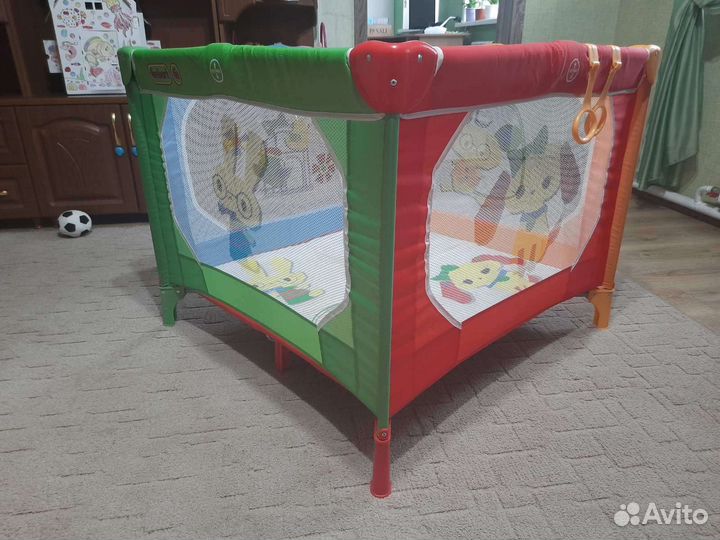 Манеж детский с ручками для подтягивания. складной