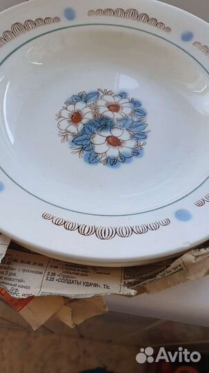 Стаканы, пресс д/чая,молочник,тарелки