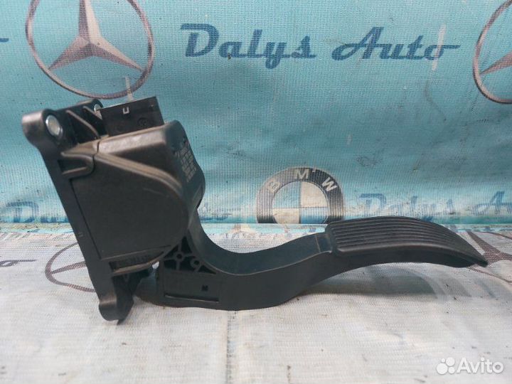 Педаль газа Mercedes-Benz V-Class W639 272.978