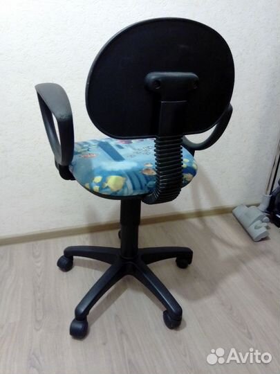 Компьютерное кресло