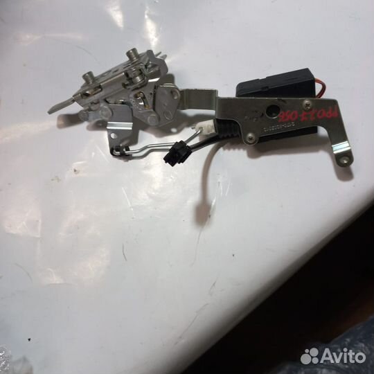 Замок задней двери внутр. прав. ваз-2170