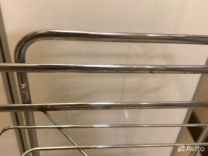 Полочка для ванной подвесная