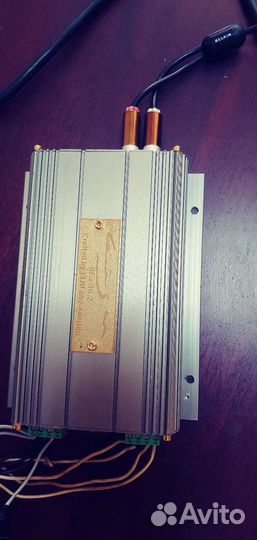 Eiju усилитель 2х18