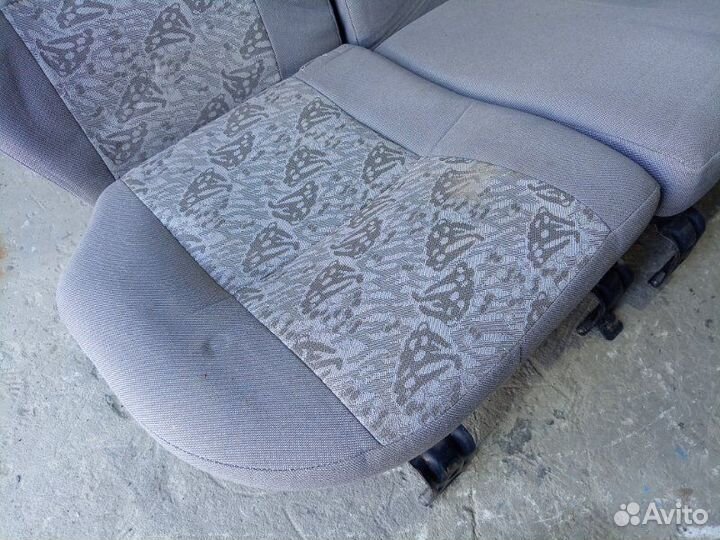 Сиденья задние Лада Калина 1118 2006