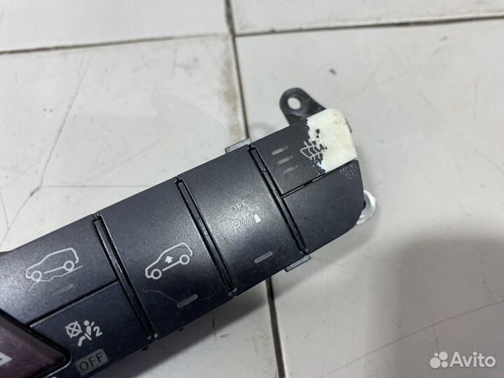 Блок кнопок Mercedes X164 GL