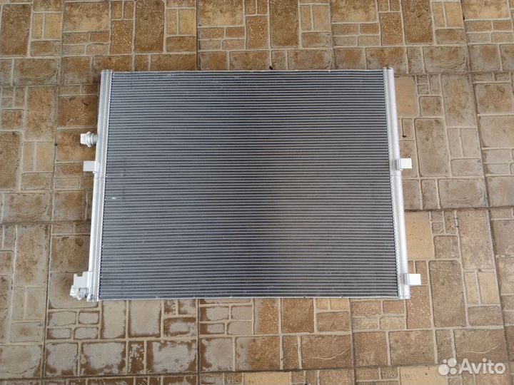 Дополнительный радиатор BMW 5 g30 g31