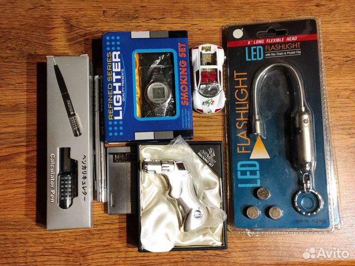 Зажигалка фонарик, калькулятор