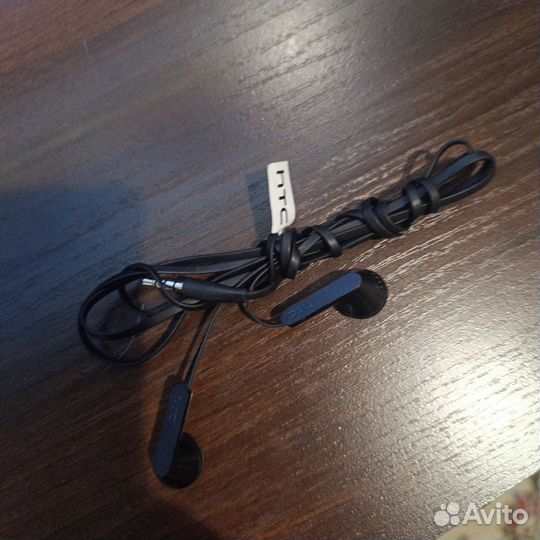Зарядки,USB - кабеля, гарнитура