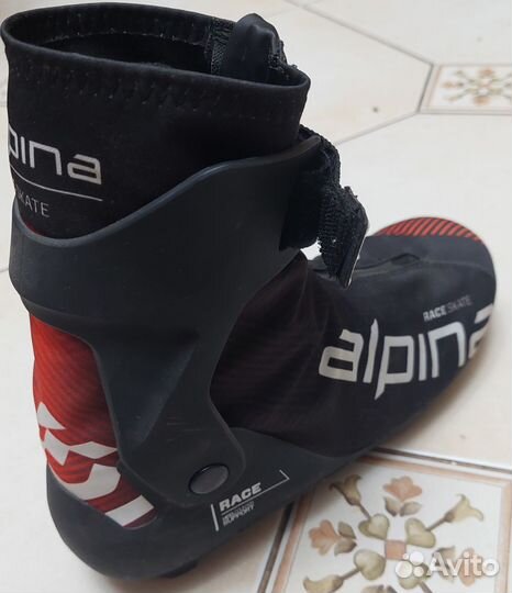Лыжные ботинки alpina race skate
