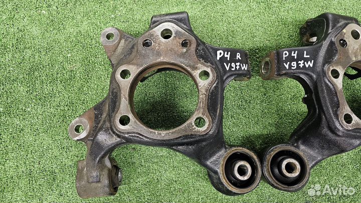 Поворотный кулак паджеро 4