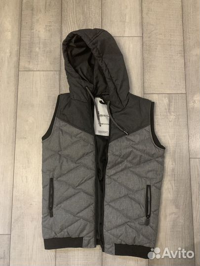 Жилетка мужская