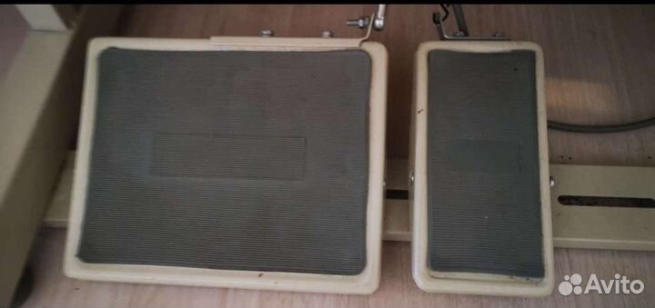 Оверлок промышленный