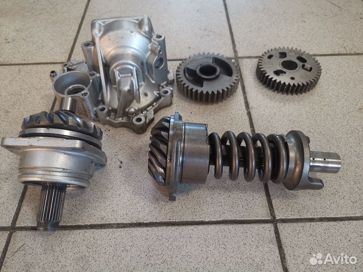 Угловой редуктор с валом Honda vfr 1200