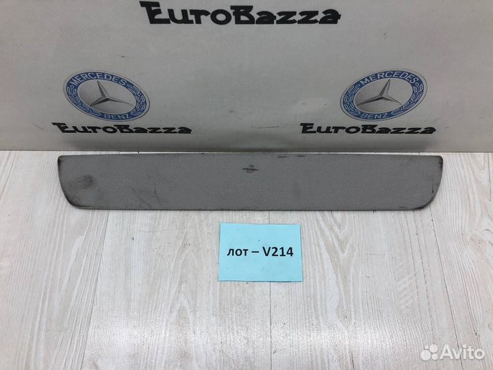 Заглушка потолка Mercedes W207